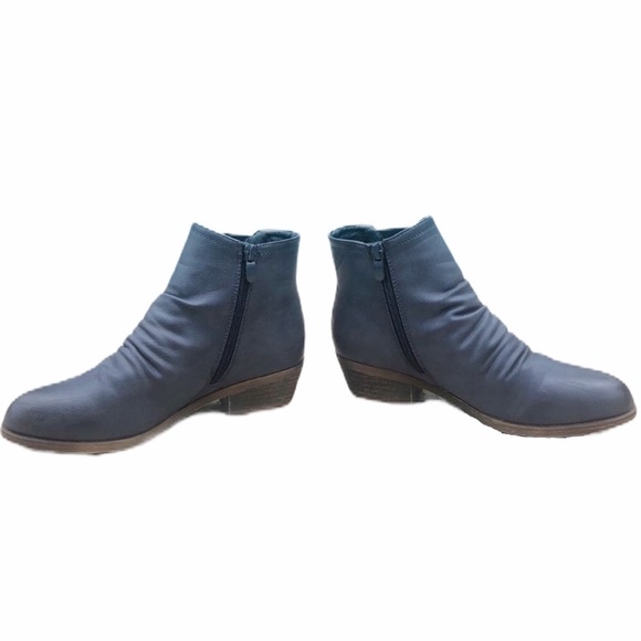 Ankle Boots - Picture 3 of 4